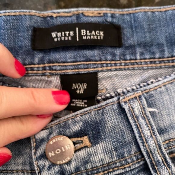 WHBM Noir Sz 4 Slim Leg Embellished Jeans EUC - Picture 3 of 13